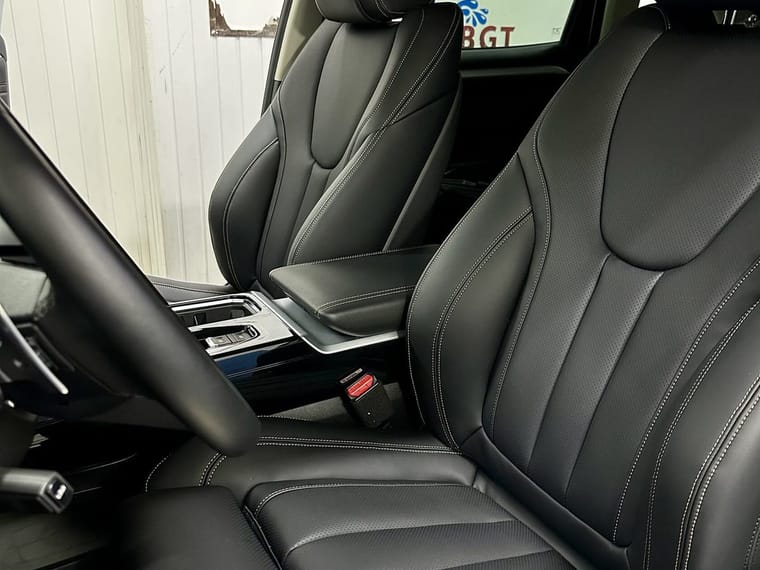 установка сидений BMW в Haval