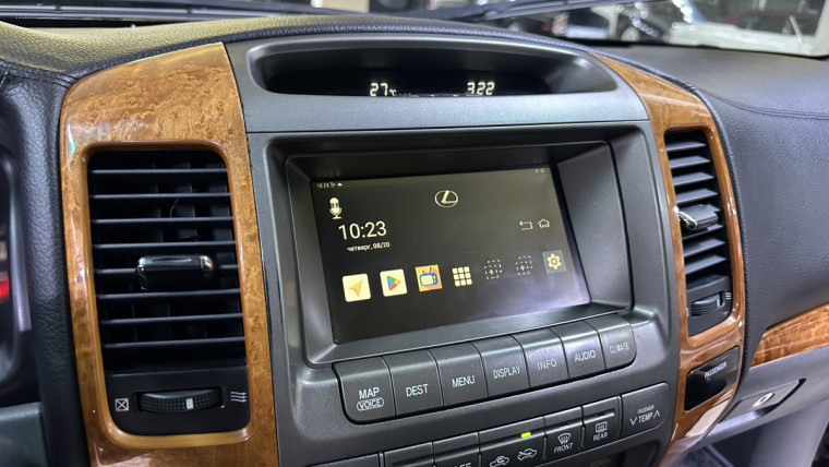 Lexus GX470 2004 современная мультимедиа