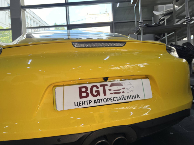 Apple CarPlay в Порш 911